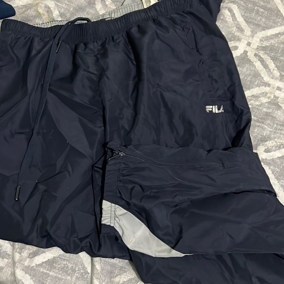 Fils - Picture 1 of 1